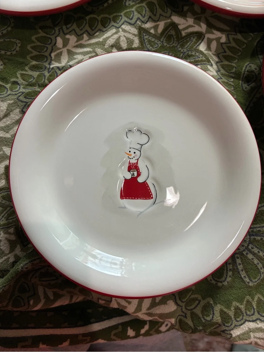 Williams Sonoma “Snowman Chef Plates”. NIB ORIGINAL TAG. 4 Small plates.